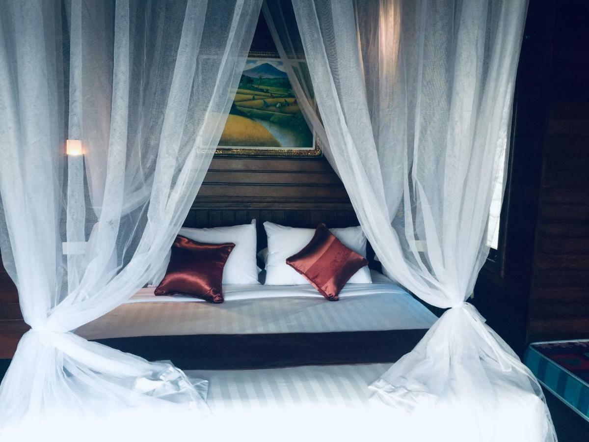 Sunday Huts Lembongan Hotel Exterior photo