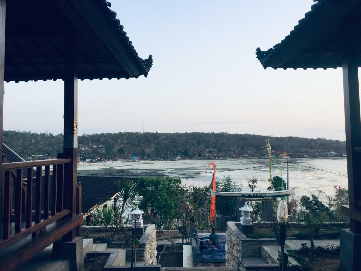 Sunday Huts Lembongan Hotel Exterior photo