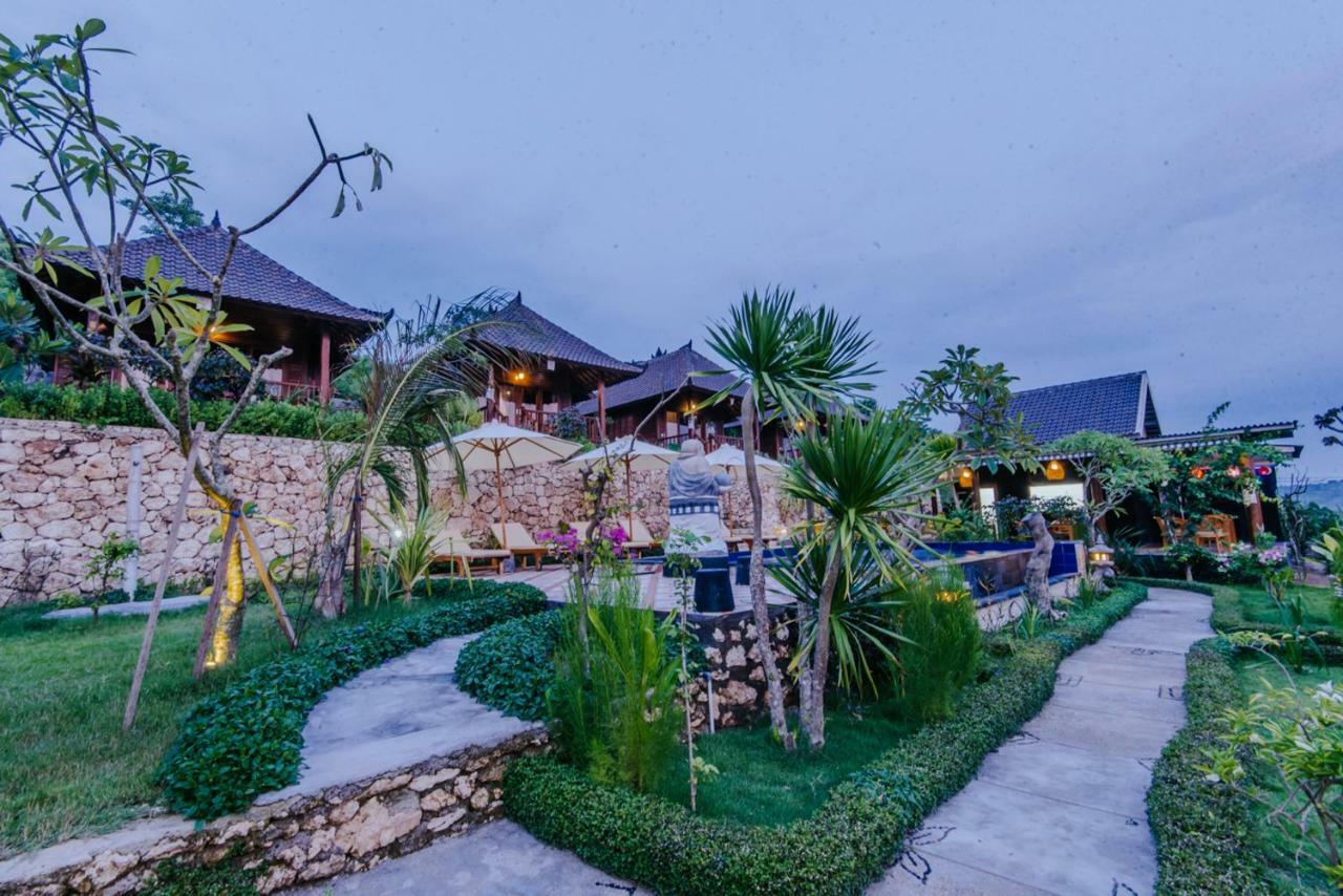 Sunday Huts Lembongan Hotel Exterior photo