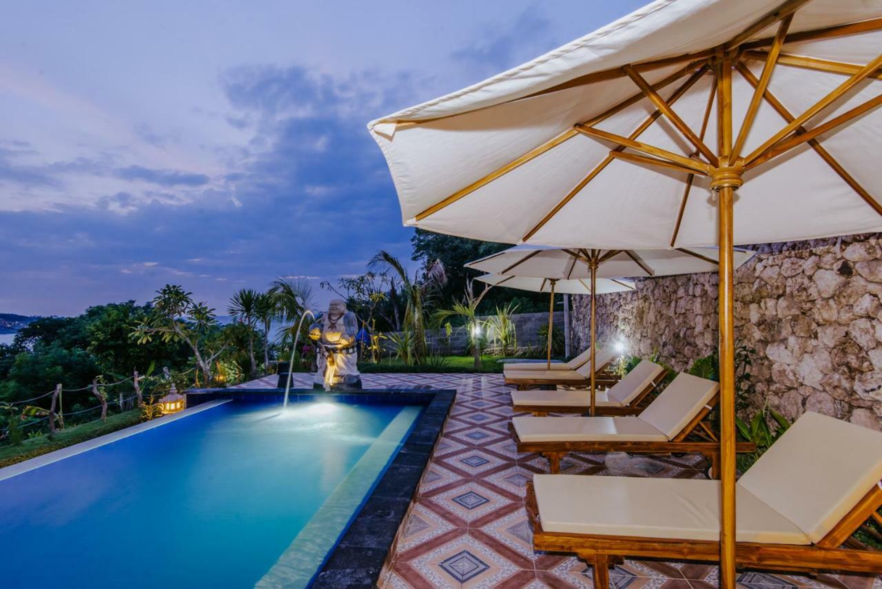 Sunday Huts Lembongan Hotel Exterior photo