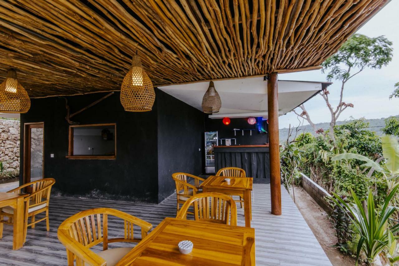 Sunday Huts Lembongan Hotel Exterior photo