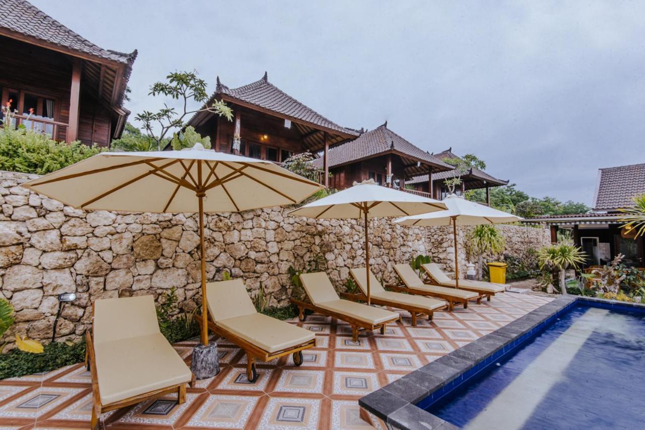 Sunday Huts Lembongan Hotel Exterior photo