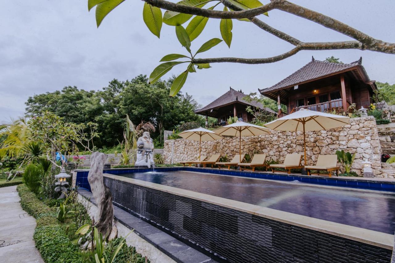 Sunday Huts Lembongan Hotel Exterior photo