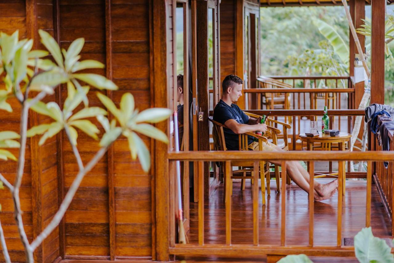 Sunday Huts Lembongan Hotel Exterior photo
